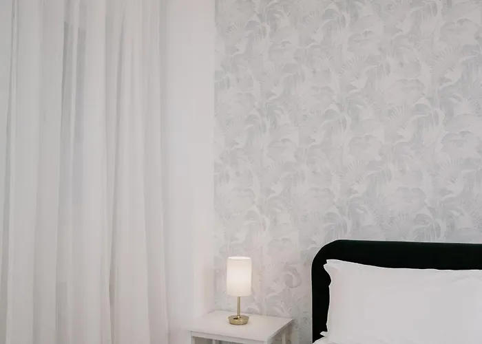 Alatea Pradaval Pensión