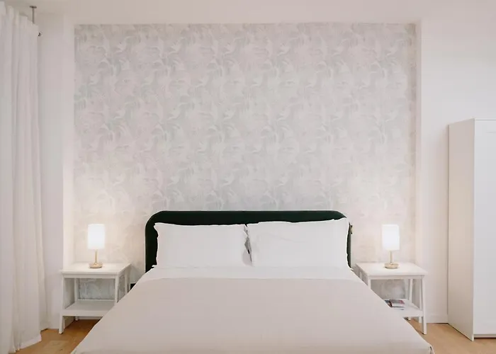 Alatea Pradaval Pensión 3*